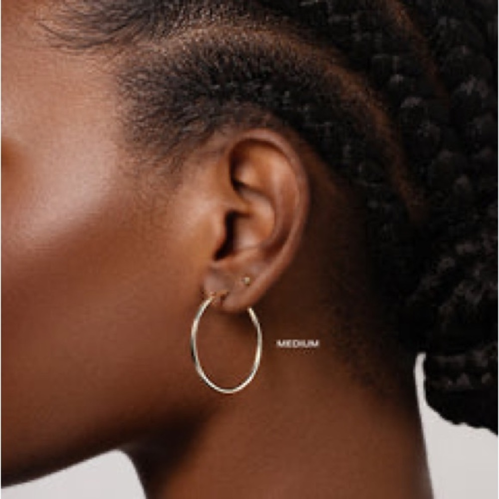 Ring Concierge 2mm Solid 14k Yellow Gold Hoop Ear… - image 3